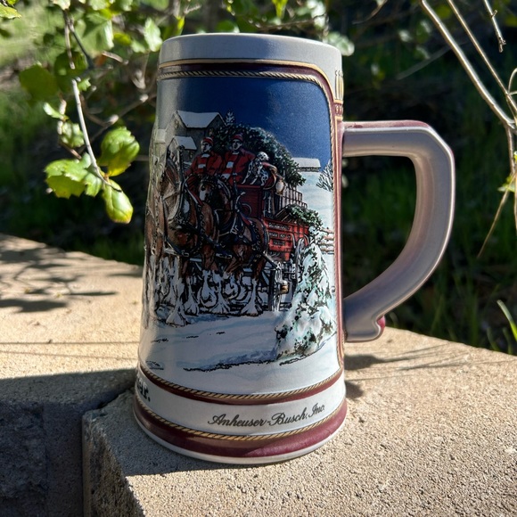 Budweiser 1989 Vintage Collector's Series Christmas Stein - Picture 8 of 9